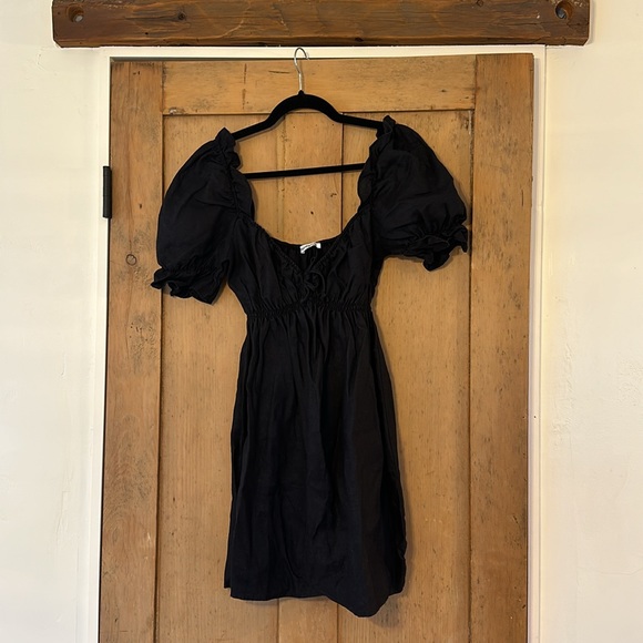 Reformation Dresses & Skirts - Reformation Channa Black Linen Dress